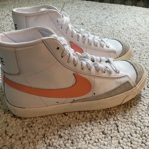 Nike Blazer Mid '77 Vintage 'White Pink Foam' Size 8.5